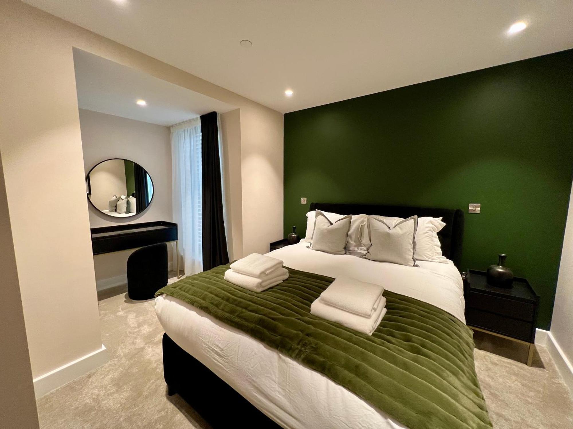 The Midnight Garden Escape At Ryedale House Apartment York Exterior foto