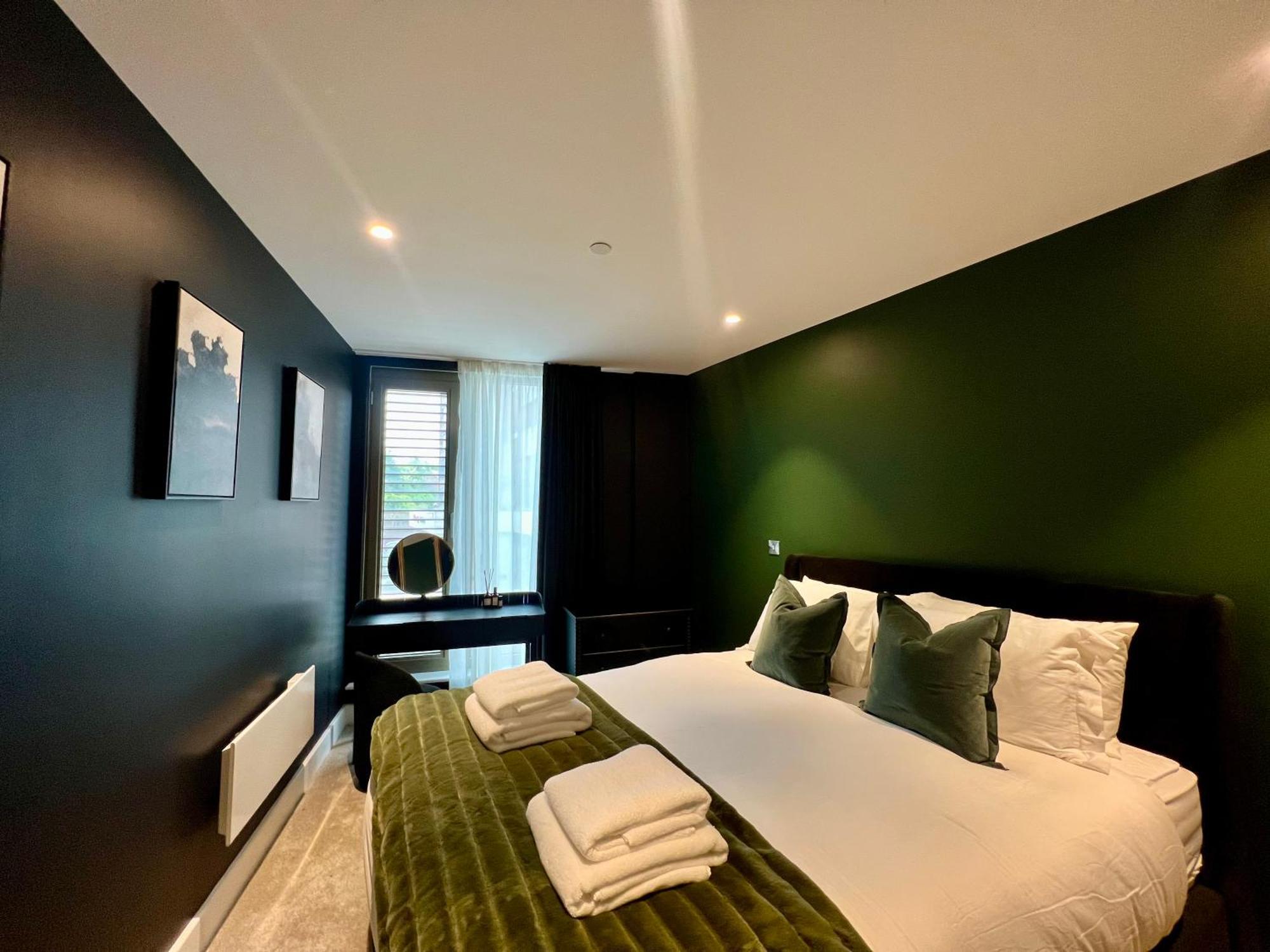 The Midnight Garden Escape At Ryedale House Apartment York Exterior foto